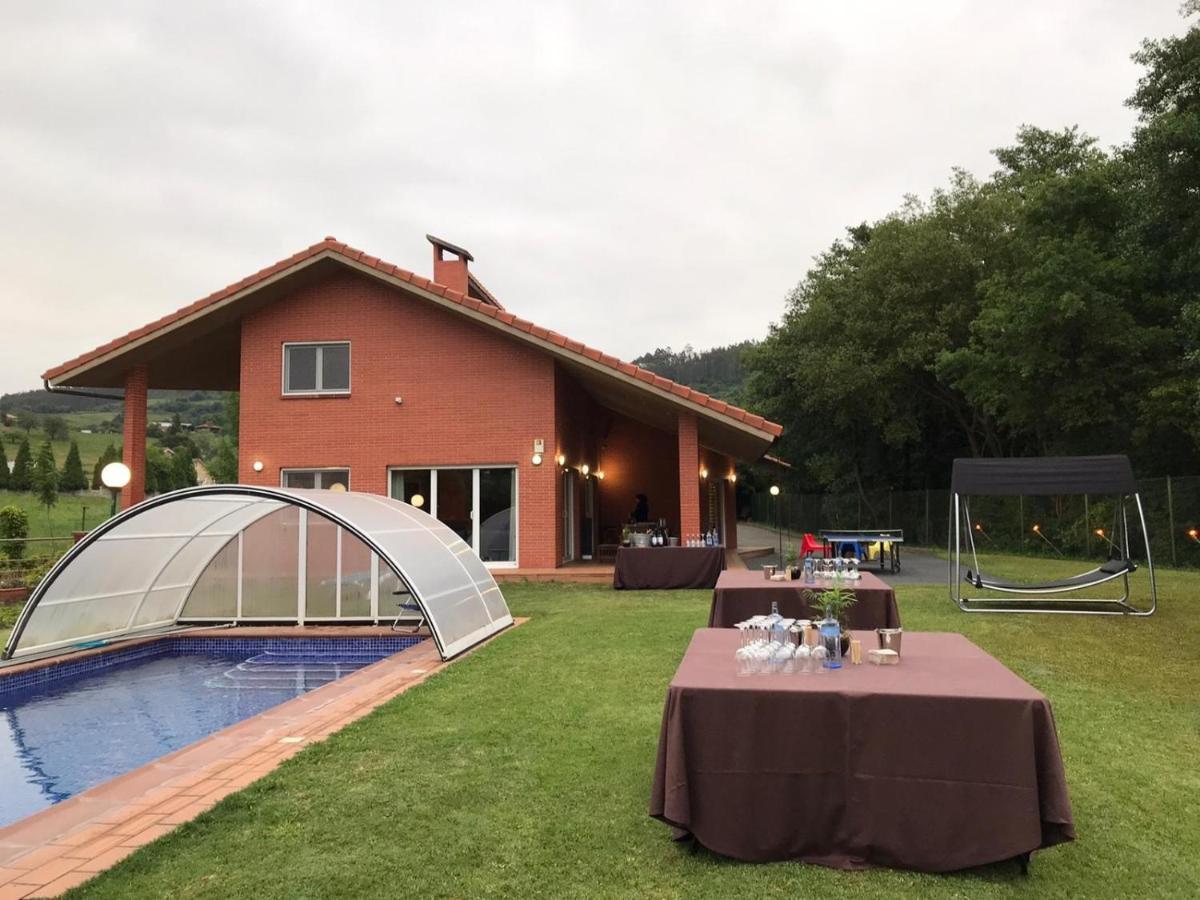 Villa Bosque Albite Llanera  Eksteriør billede